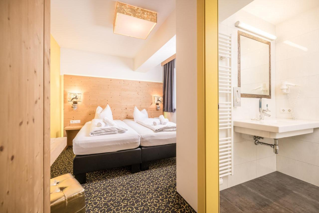 Harakiri Lodgings Und Apresski Mayrhofen Εξωτερικό φωτογραφία
