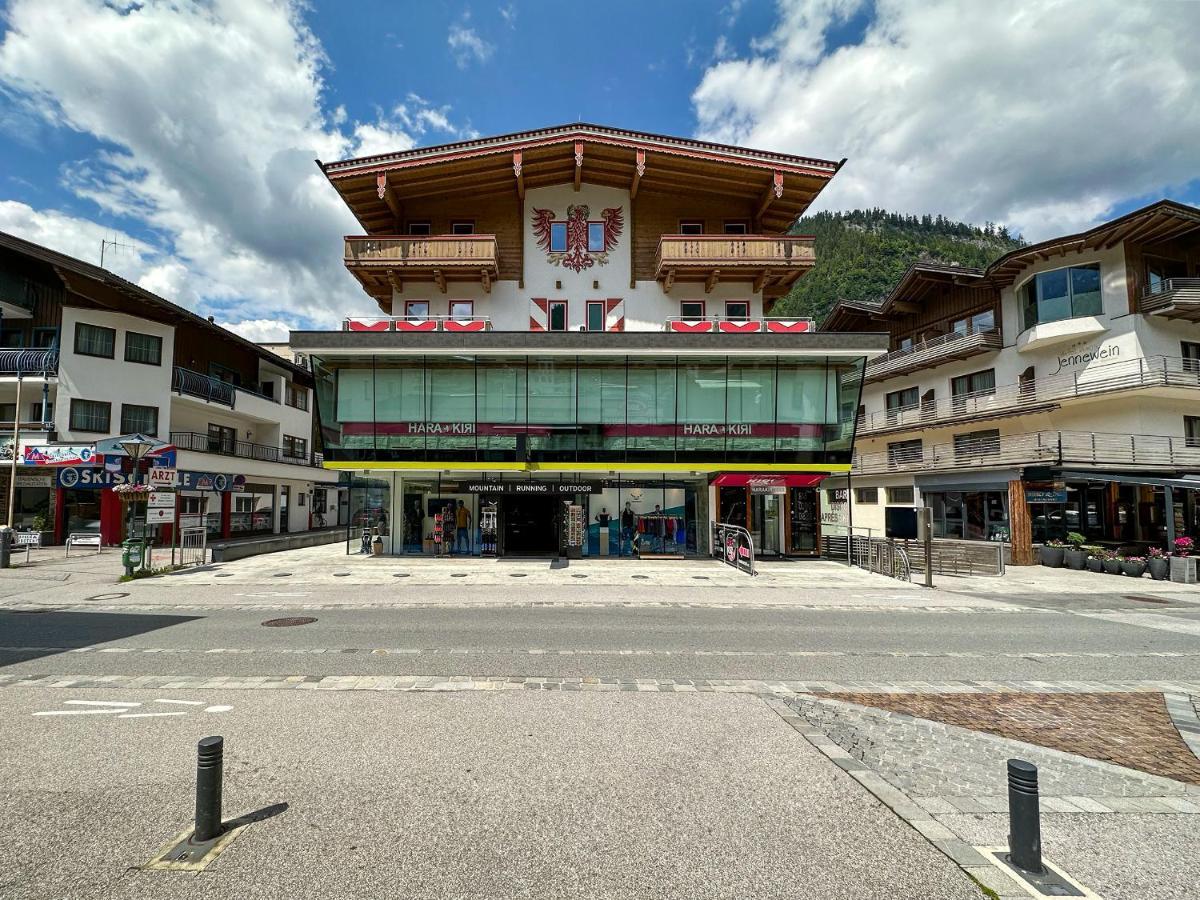 Harakiri Lodgings Und Apresski Mayrhofen Εξωτερικό φωτογραφία